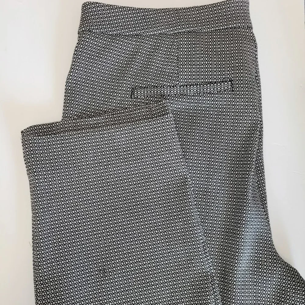 NYDJ black and white stretch ankle length pants‎ Size 16W
